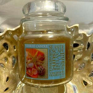 NWT Yankee Candle - Vacation Escape